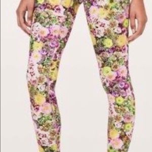 Lululemon unlucky legging size 10